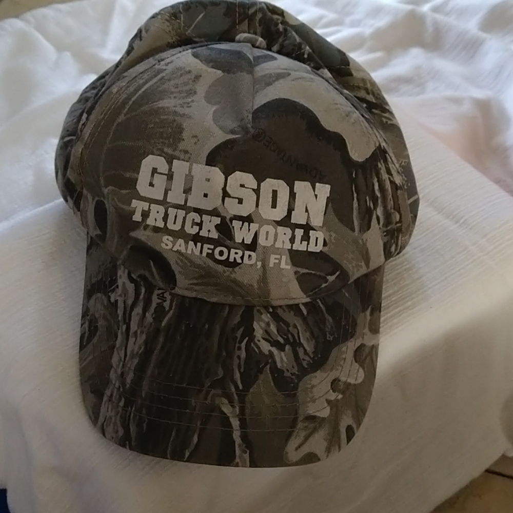Gibson Truck World Mossy Oak Hat